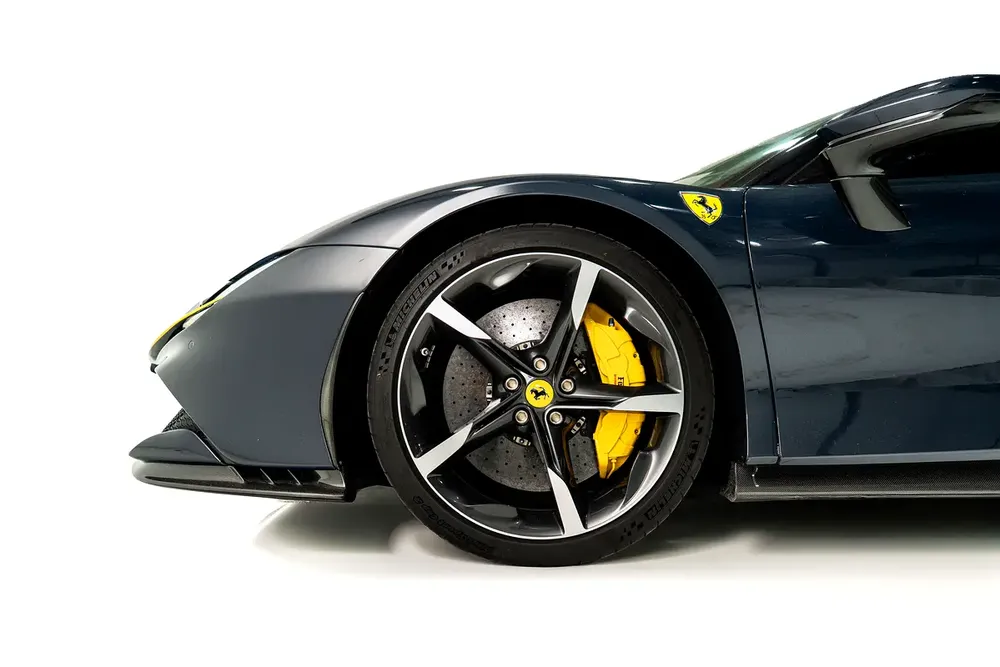 2023 SF90 STRADALE ASSETTO FIORONO | EUROPEAN | FULL CARBON HIGH OPTIONS | LMG MOTORS - Image 6