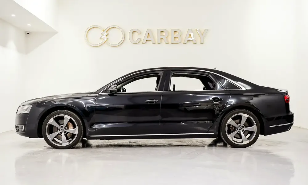 AED 1391 PM | AUDI A8L 50TFSI 2015 | HIGH OPTIONS | WELL MAINTAINED | 1 YEAR WARRANTY | GCC - Image 4