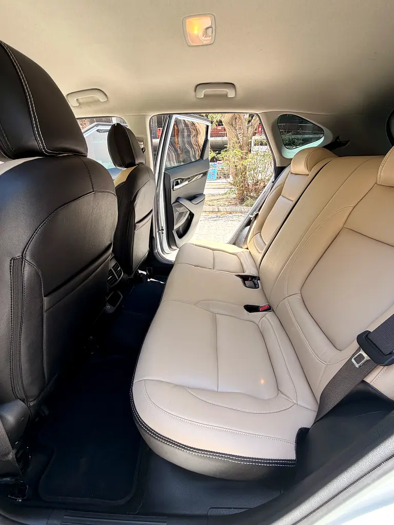 2025 Kia Seltos GCC Specs Excellent condition - Image 10