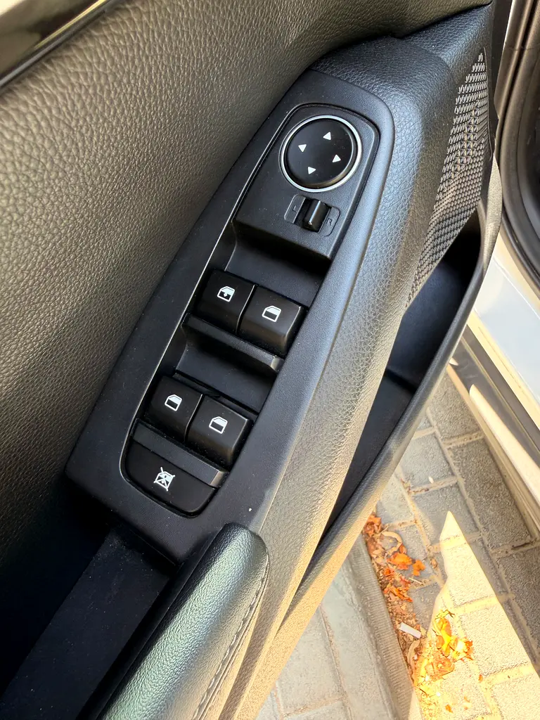 2025 Kia Seltos GCC Specs Excellent condition - Image 8