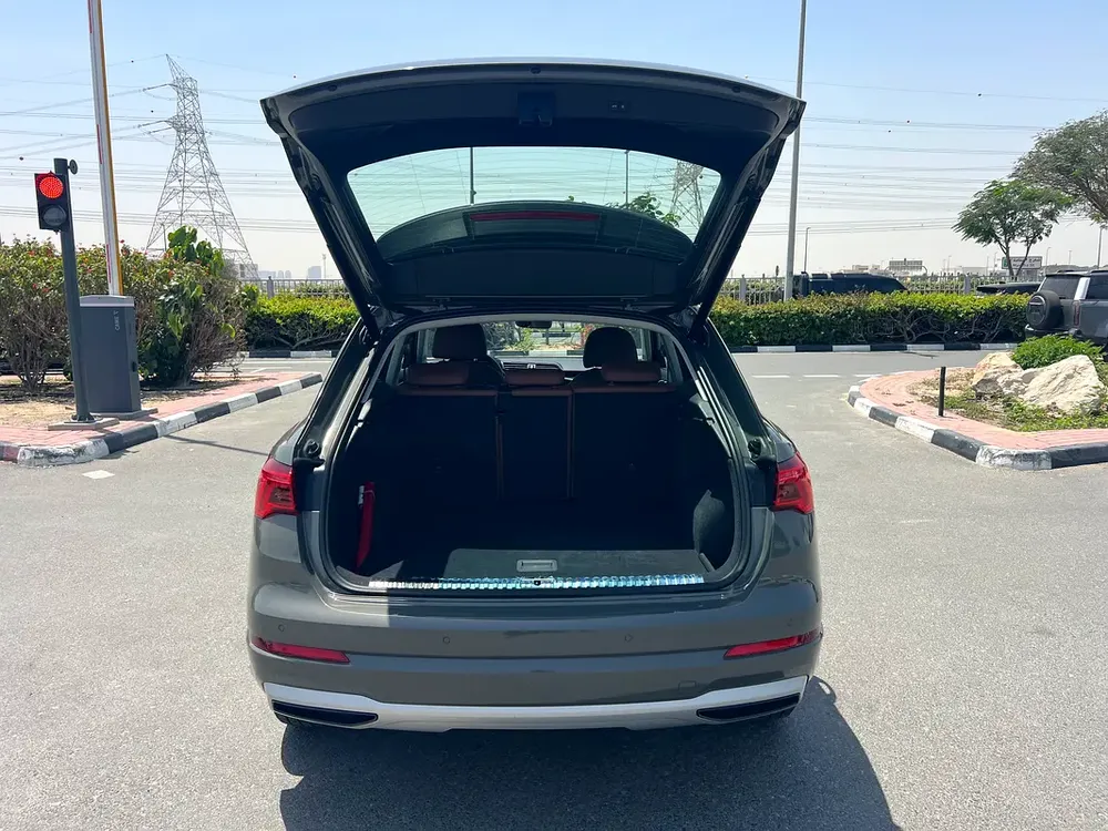 Audi Q3 2.0 TFSI quattro 2020 GCC Specs - Image 9