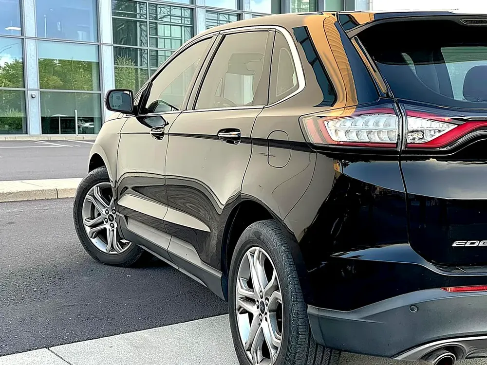AED 1,045 P.M | Ford Edge 3.5 V6 Titanium 2017 - GCC Specs -under warranty | ORIGINAL PAINT - Image 6