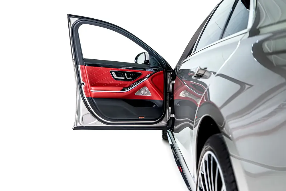 Mercedes Benz S580 L 4Matic-GCC-Gargash Warranty & Service Contract Until 05/2027-AMG Body Styli - Image 17