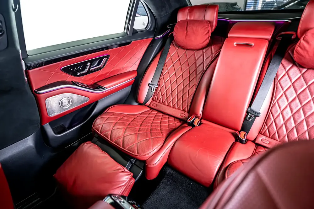Mercedes Benz S580 L 4Matic-GCC-Gargash Warranty & Service Contract Until 05/2027-AMG Body Styli - Image 19