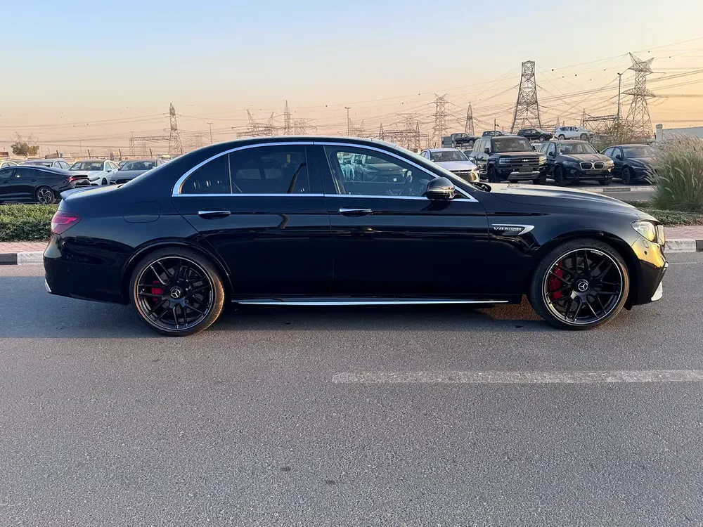 MERCEDES E63s 2021 FRESH JAPAN IMPORT 4.5 GRADE FULL ORIGINAL PAINT - Image 5