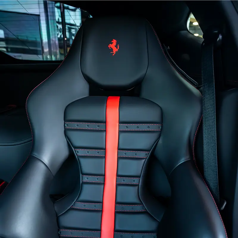 2018  FERRARI  812  SUPERFAST  DONE 5000KM - Image 12