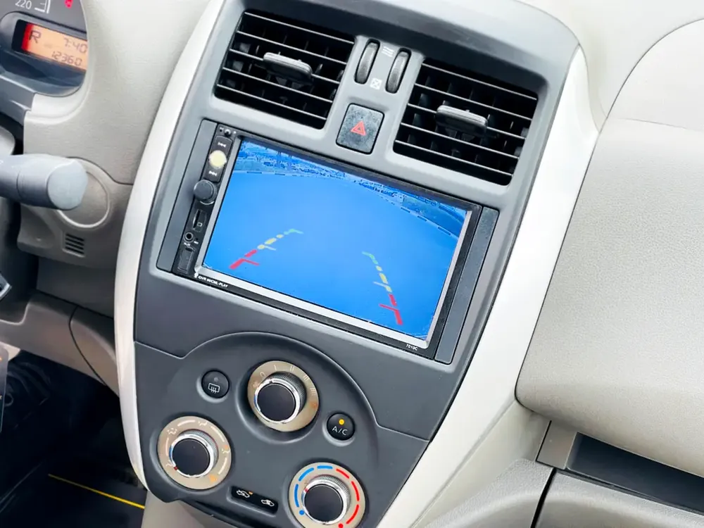 UNLIMITED MILEAGE WARANTY / SV + 1.5L + NAVIGATION + CAMERA + SENSORS / IN HOUSE FINANCE - Image 10