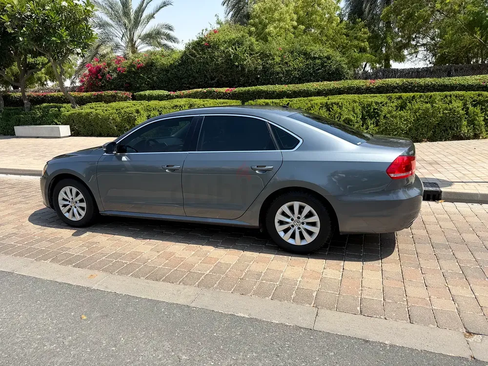 Volkswagen Passat 1.8 SE 2015 | Well Maintained | GCC Specs | 141,000 km - Image 6