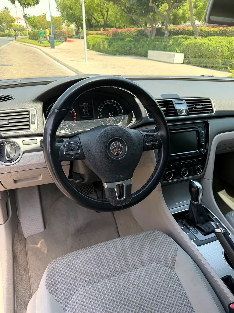 Volkswagen Passat 1.8 SE 2015 | Well Maintained | GCC Specs | 141,000 km - Image 7