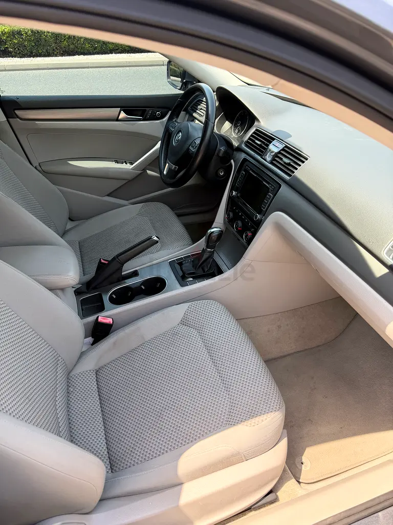 Volkswagen Passat 1.8 SE 2015 | Well Maintained | GCC Specs | 141,000 km - Image 8