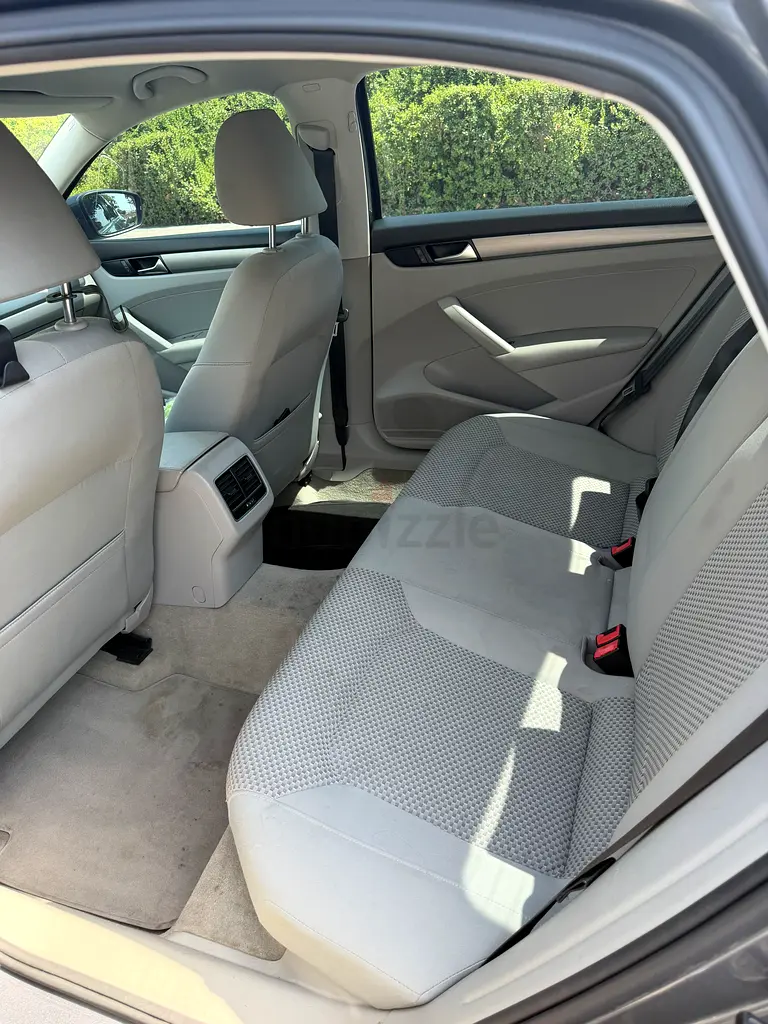 Volkswagen Passat 1.8 SE 2015 | Well Maintained | GCC Specs | 141,000 km - Image 9