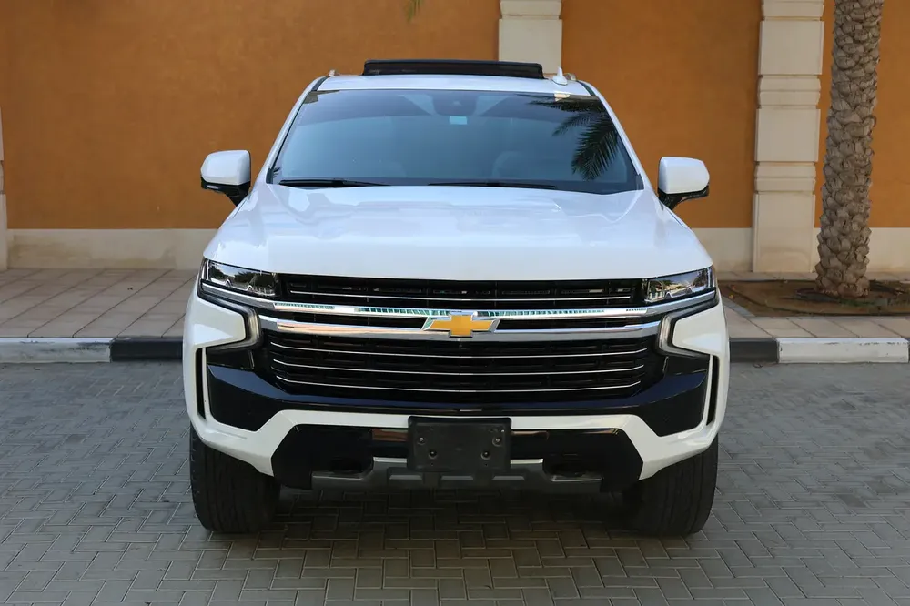CHEVROLET TAHOE LT 4WD 5.3L V8 - GCC SPECS - UNDER WARRANTY / SERVICE 21-10-2027 - ACCIDENT FREE - - Image 7