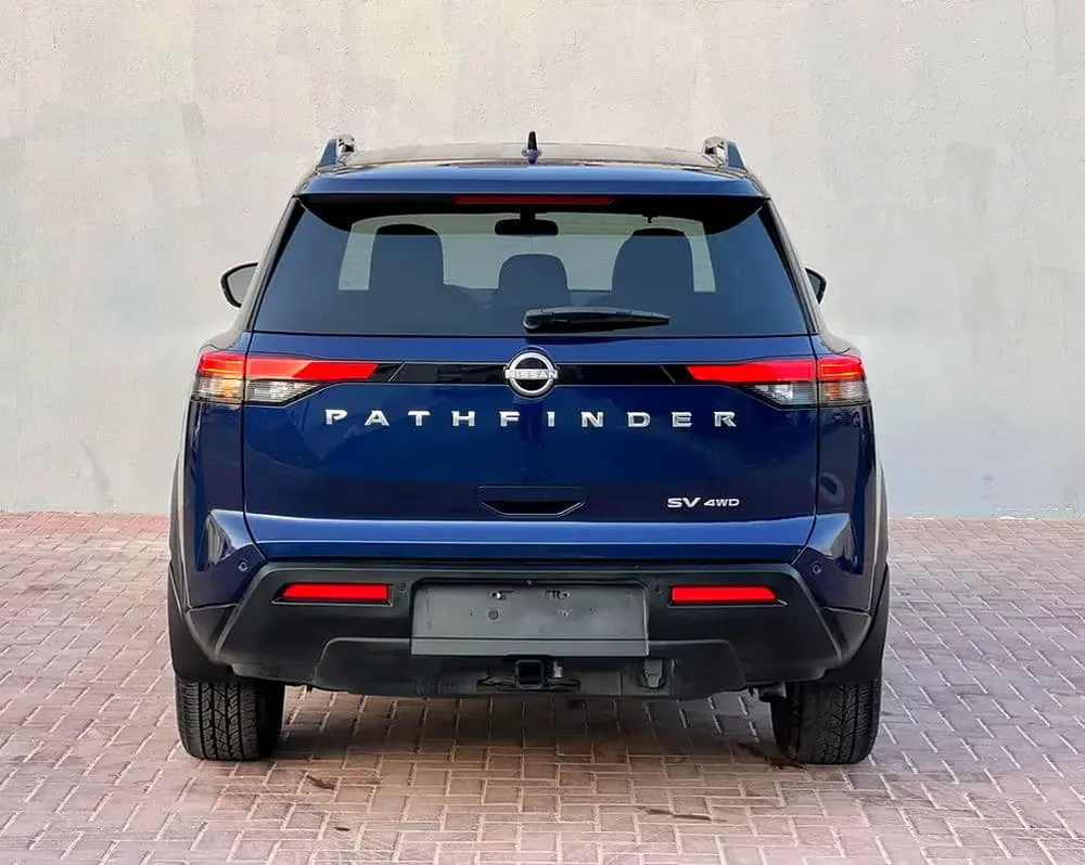 Nissan Pathfinder SV 2022 - American Specs - GCC car - Image 4