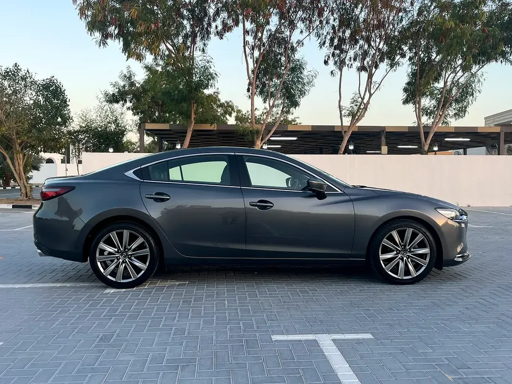 Mazda 6 Sport 2020  model full service history gcc - Image 4