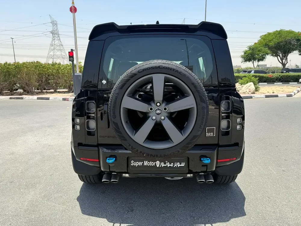 2025 Land Rover Defender 110 V8 Edition P525  AL TAYER MOTORS| GCC Specs - Image 6