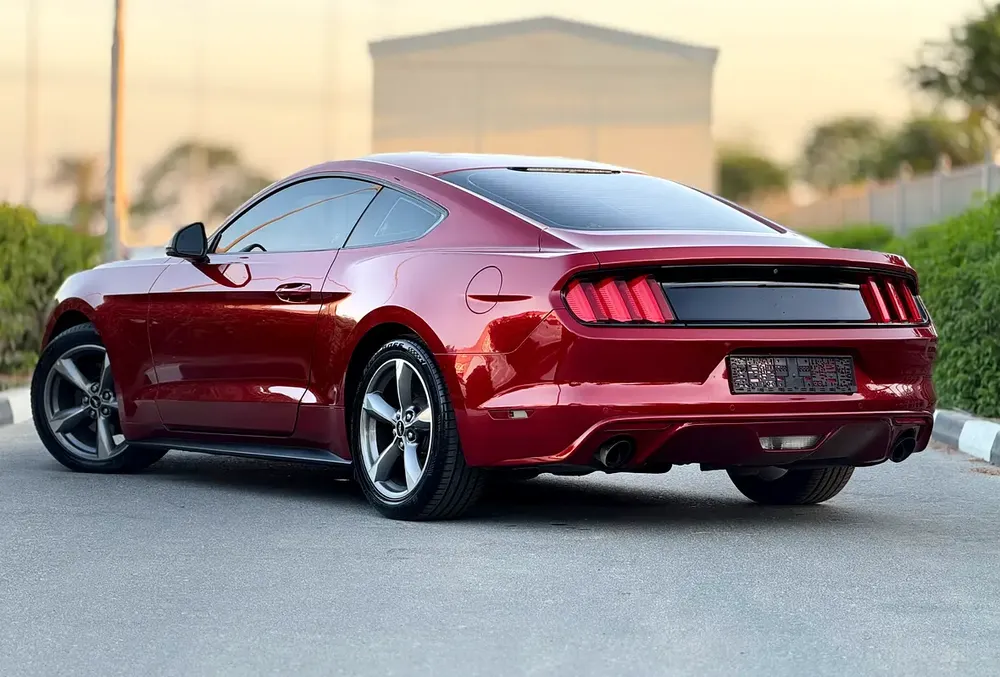 2017 Ford Mustang GCC Specs - Well Maintained - Image 4