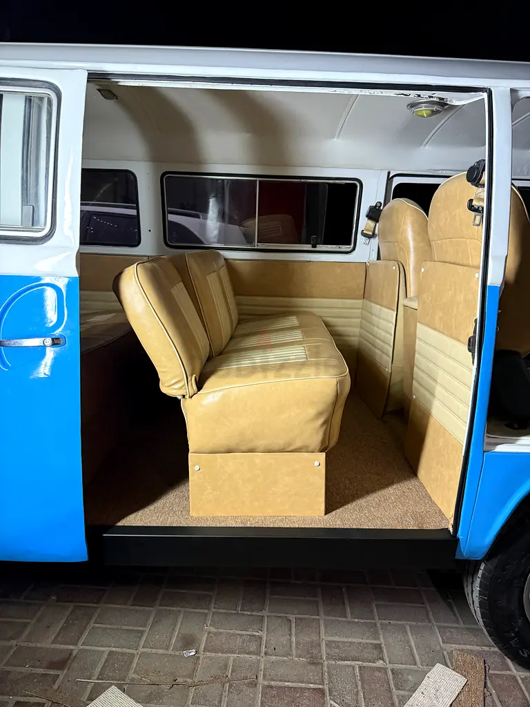 1974 Volkswagen Kombi Standard - Classic Vintage Gem - Image 5