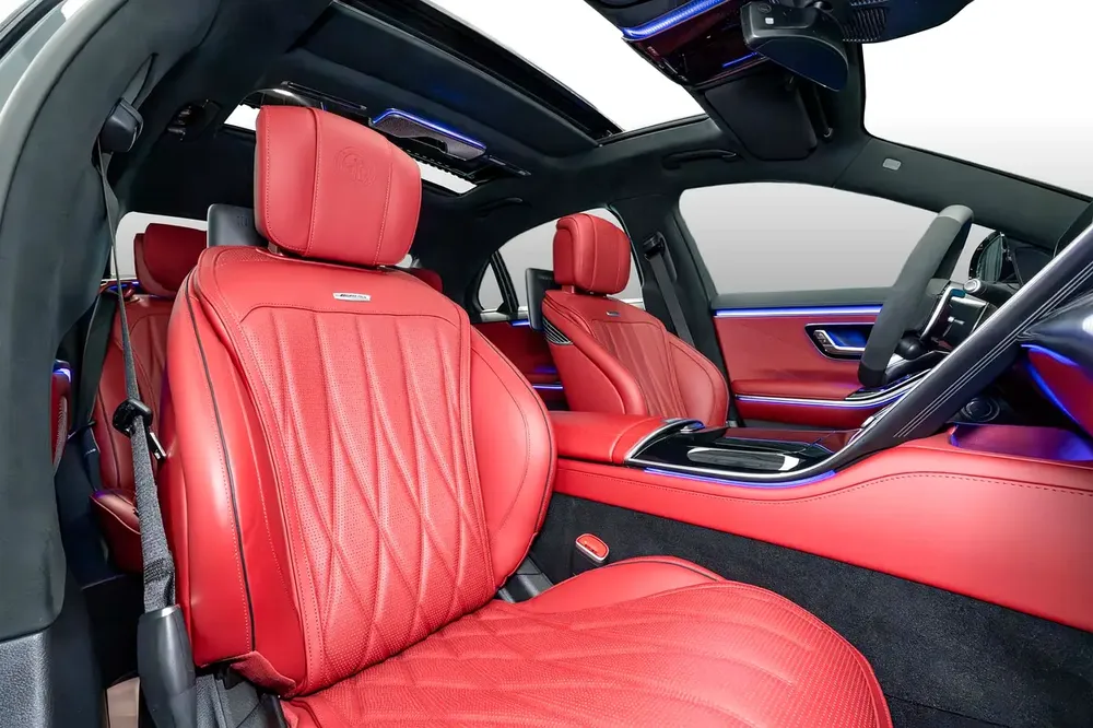 0% DOWNPAYMENT | MERCEDES-BENZ SERVICE AND WARRANTY PACKAGE | AED 12,937 P/M - Image 16