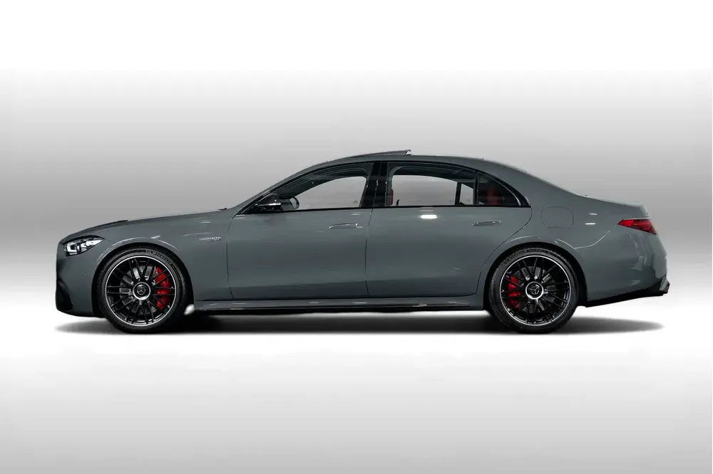 0% DOWNPAYMENT | MERCEDES-BENZ SERVICE AND WARRANTY PACKAGE | AED 12,937 P/M - Image 5