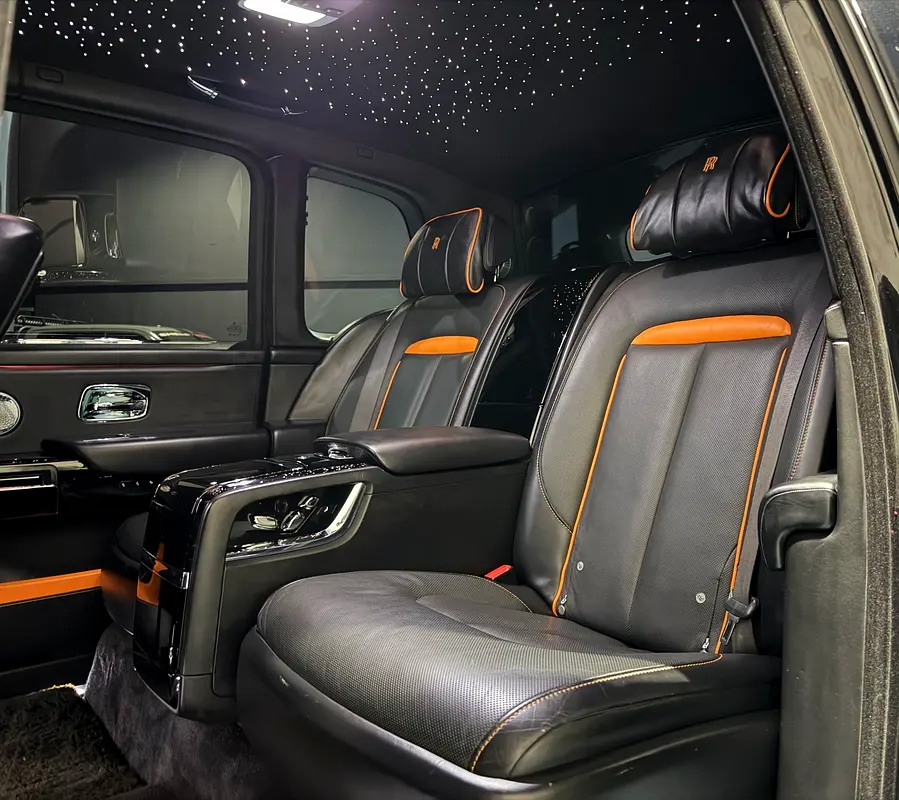 ROLLS ROYCE CULLINAN 2020 GCC FHS - Image 12