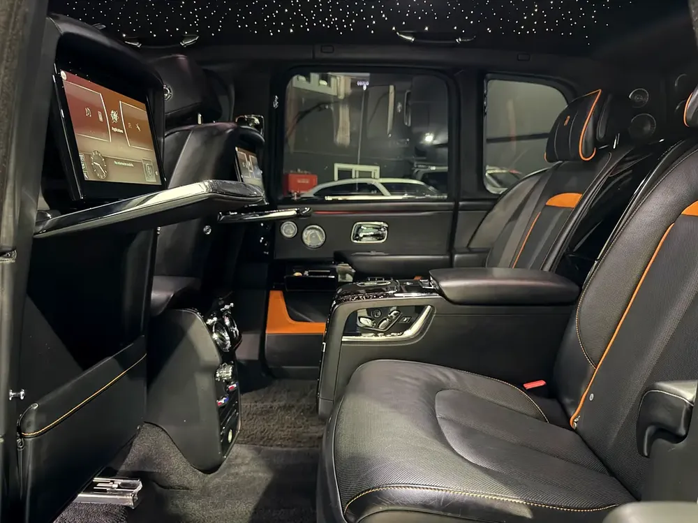 ROLLS ROYCE CULLINAN 2020 GCC FHS - Image 13