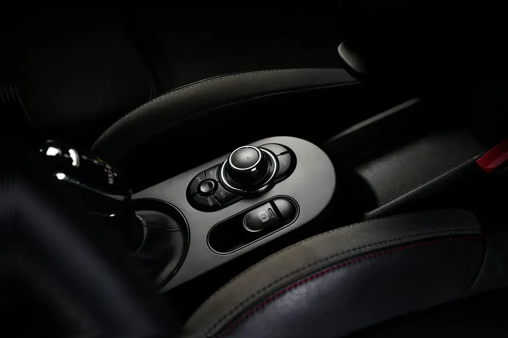 Mini Cooper S John Cooper Works-GCC-AGMC Warranty  Service Contract-LED Headlights - Image 19