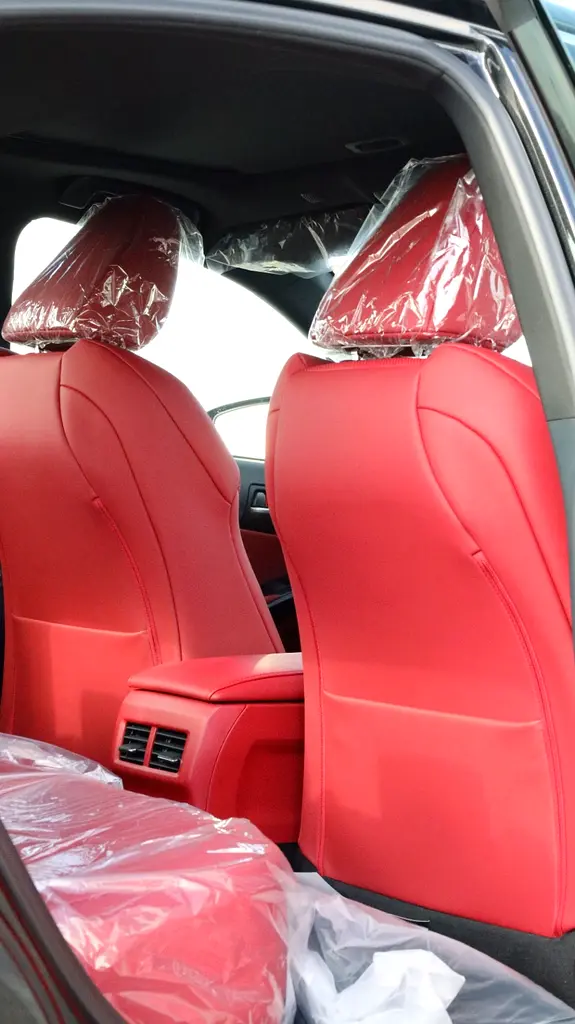 LEXUS IS350 (GSE31) 3.5L SEDAN RWD 4 DOORS
Model :  2025 / 25 - Image 13
