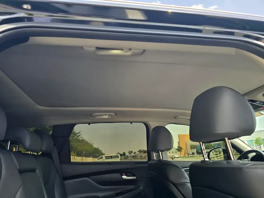 Hyundai Santa Fe HTRAC 2023 - GCC Specs - Image 15