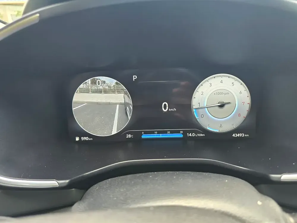 Hyundai Santa Fe HTRAC 2023 - GCC Specs - Image 18
