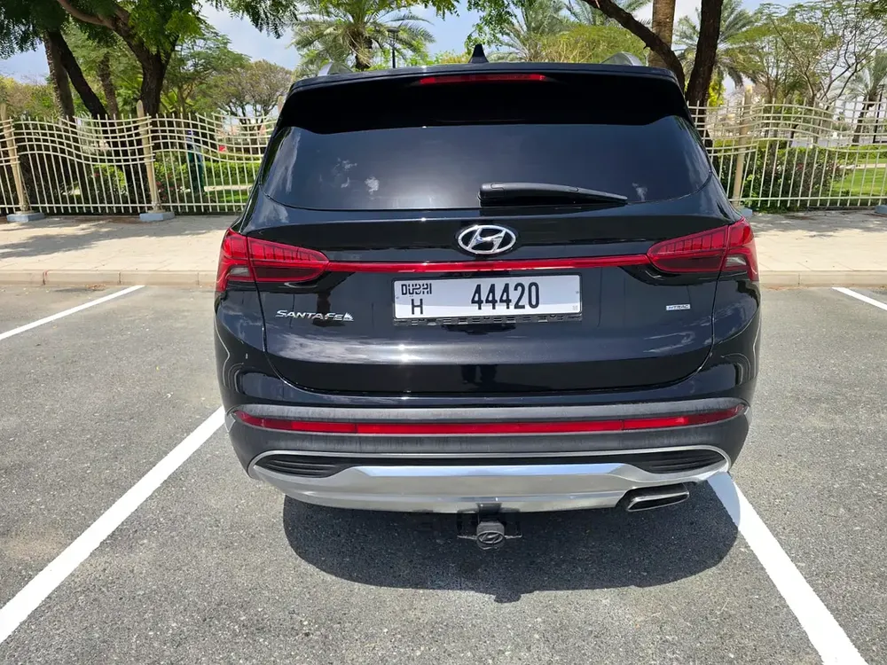 Hyundai Santa Fe HTRAC 2023 - GCC Specs - Image 5