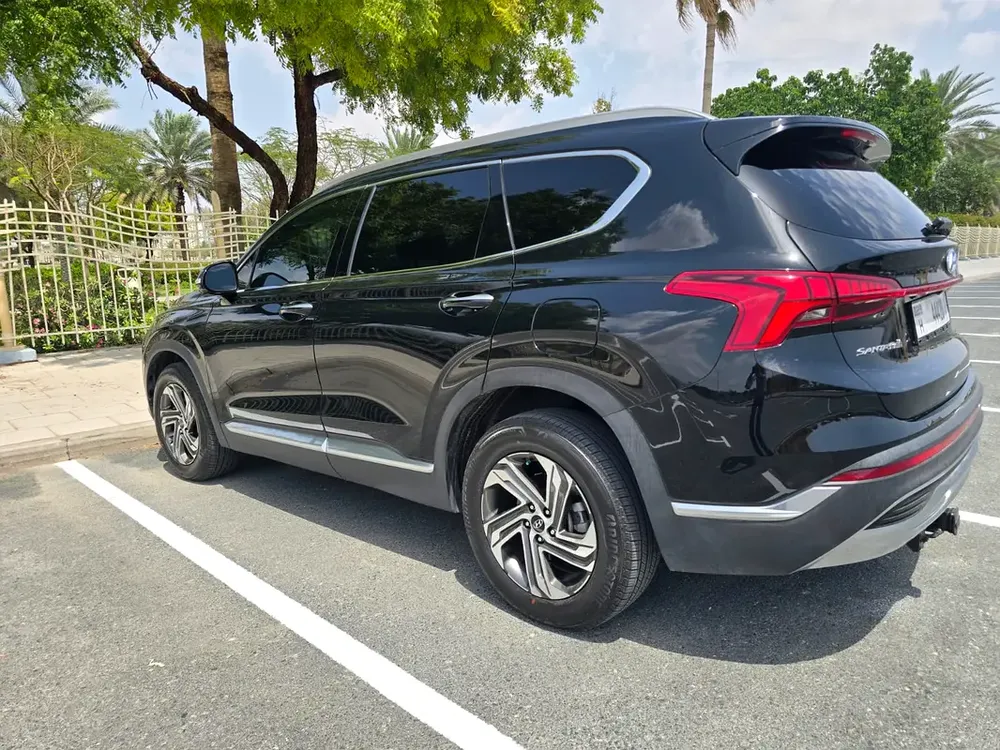 Hyundai Santa Fe HTRAC 2023 - GCC Specs - Image 7