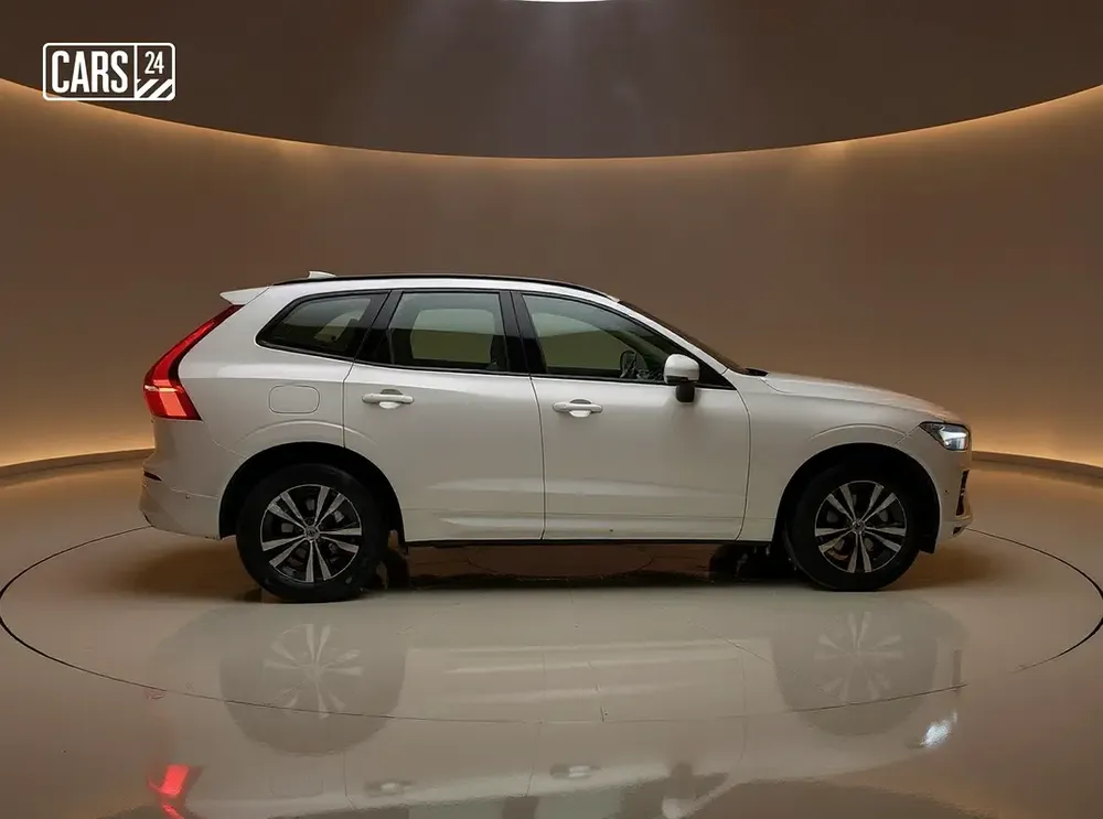AED 1,605/month | 0 DP | Free 1 Year Warranty | Service History | 30 Day Return | VOLVO XC60 2023 - Image 5