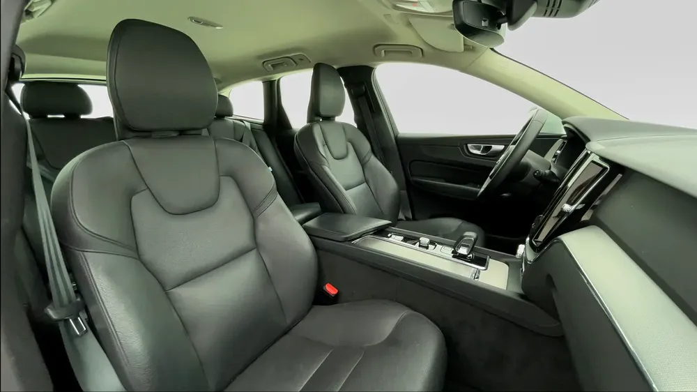 AED 1,605/month | 0 DP | Free 1 Year Warranty | Service History | 30 Day Return | VOLVO XC60 2023 - Image 6