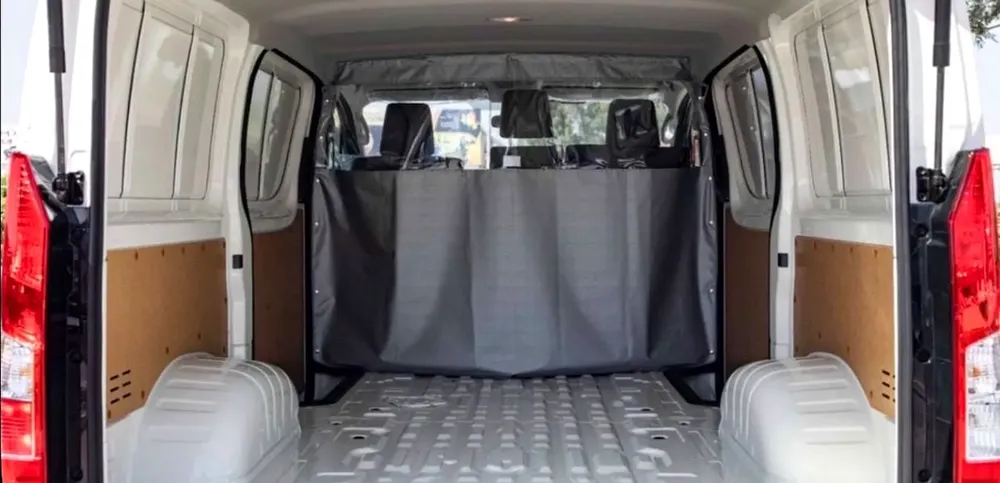 Toyota Hiace Std Roof Half Cargo 3.5l M/T Gcc Specs White Color  2026 Model - Image 6