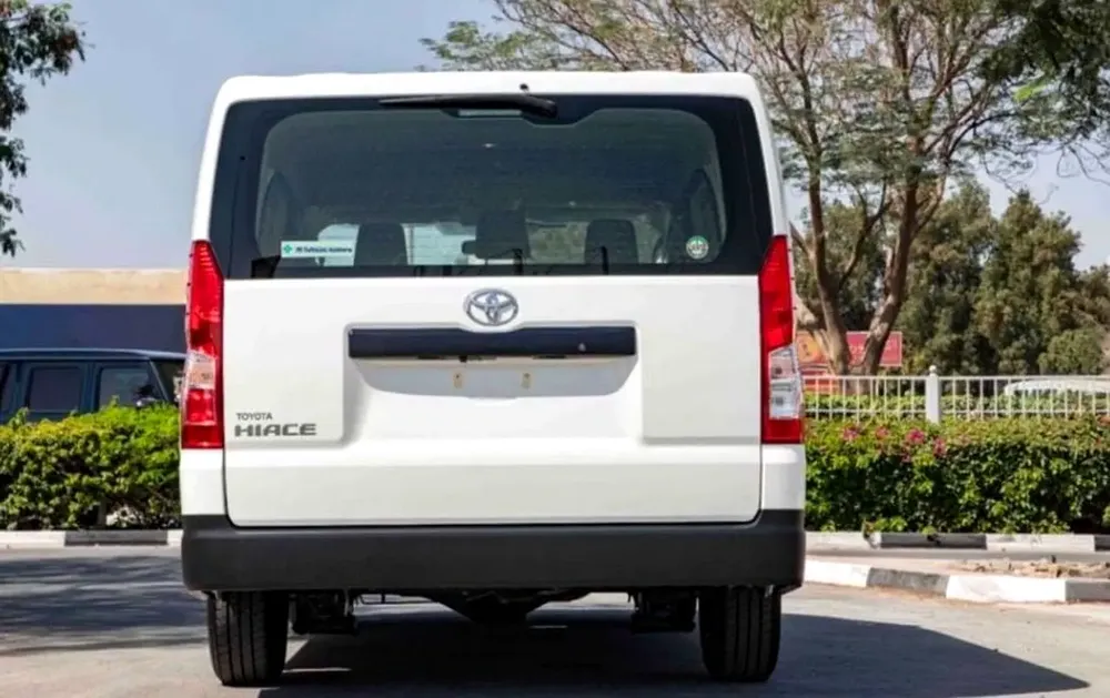 Toyota Hiace Std Roof Half Cargo 3.5l M/T Gcc Specs White Color  2026 Model - Image 8