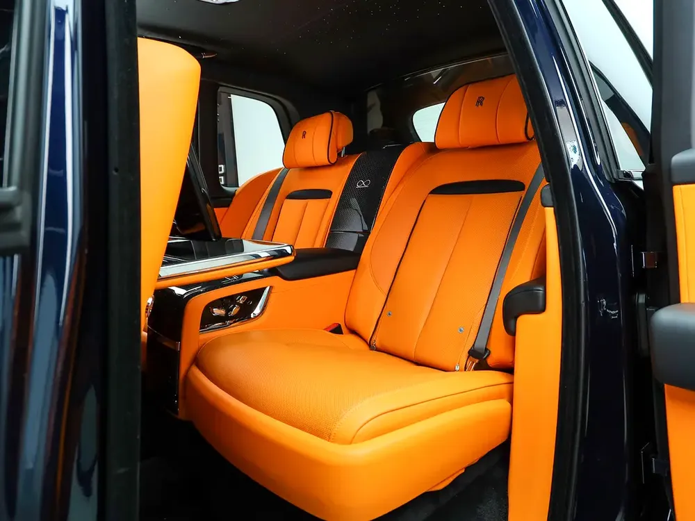 2026 ROLLS ROYCE CULLINAN BLACK BADGE / BRAND NEW / GCC /WARRANTY AND SERVICE - Image 19