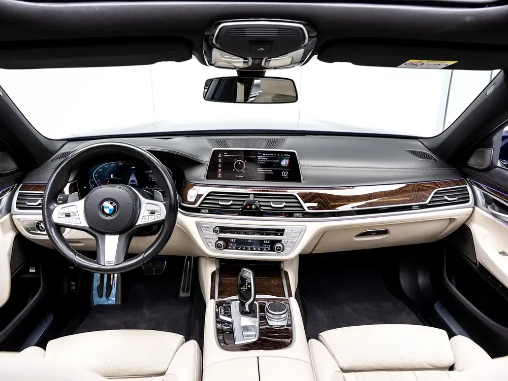 BUY NOW, PAY 2027 | THE BLACKLINE STANDARD | 2027 BMW Warranty + Service Contract, GCC - Image 15