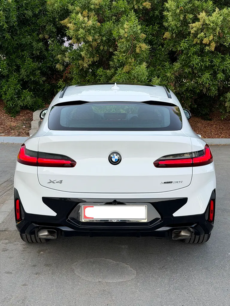 BMW X4 xDrive30i M Sport - 5 Years Warranty - 5 Years Free Service - Free insurance - Window tint - Image 8