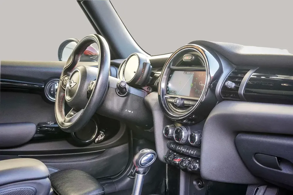 AED 1127/month | 2016 MINI Coupe  | GCC Specs | Ref#413625 - Image 10