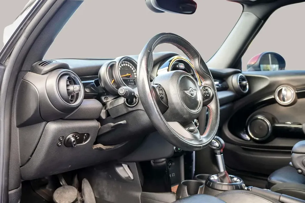 AED 1127/month | 2016 MINI Coupe  | GCC Specs | Ref#413625 - Image 11