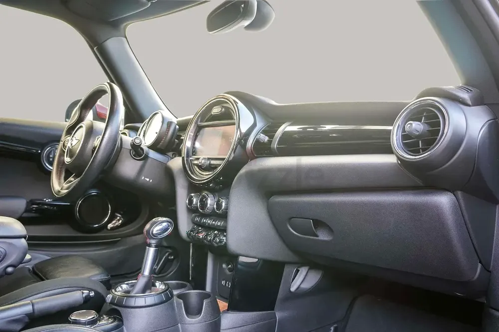 AED 1127/month | 2016 MINI Coupe  | GCC Specs | Ref#413625 - Image 9