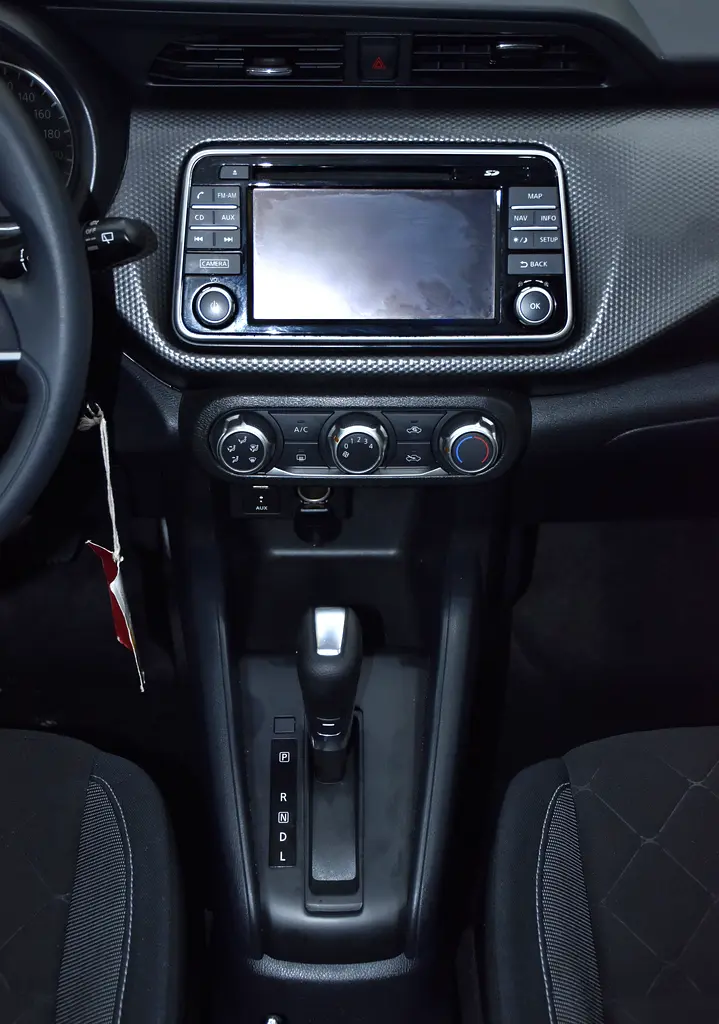EXCELLENT DEAL for our Nissan Kicks ( 2017 Model ) in Silver Color GCC Specs - Image 15