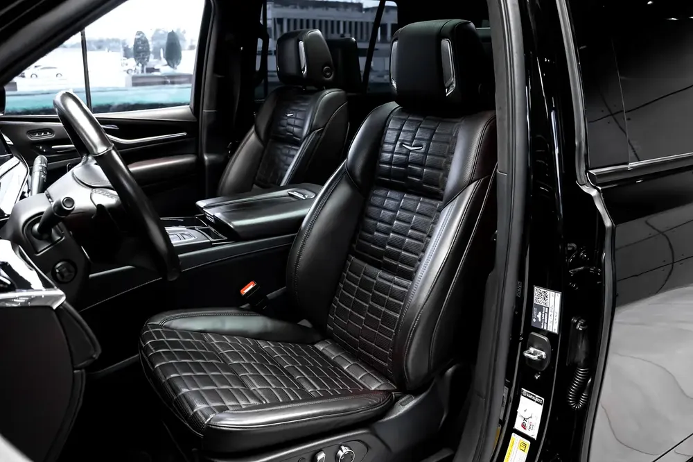 Cadillac Escalade Platinum 2022 GCC Specs - Pristine Condition - Image 12