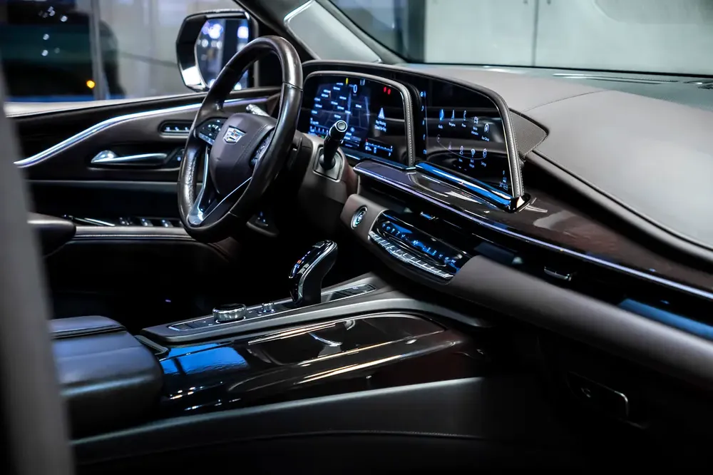 Cadillac Escalade Platinum 2022 GCC Specs - Pristine Condition - Image 19