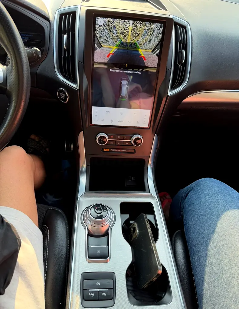 Beautiful GCC Specs, Ford Edge 2022 ( Top Specs ) - Image 11
