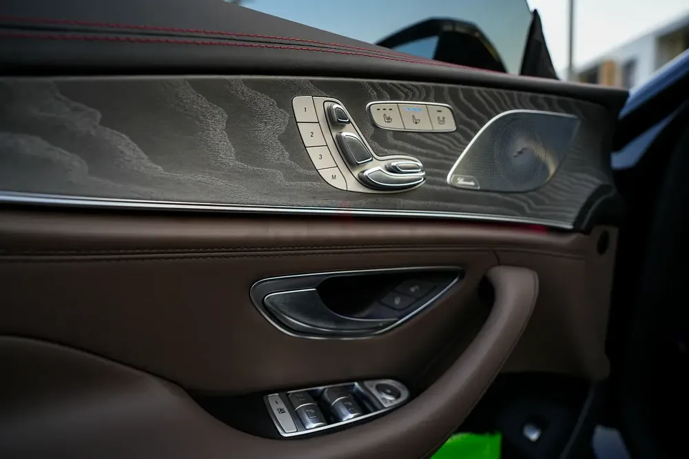 Mercedes AMG GT43 | 4Matic+ | Low mileage - Image 11