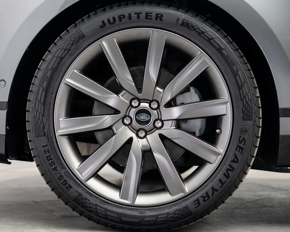 R-Dynamic • Full Service History • GCC - Image 18