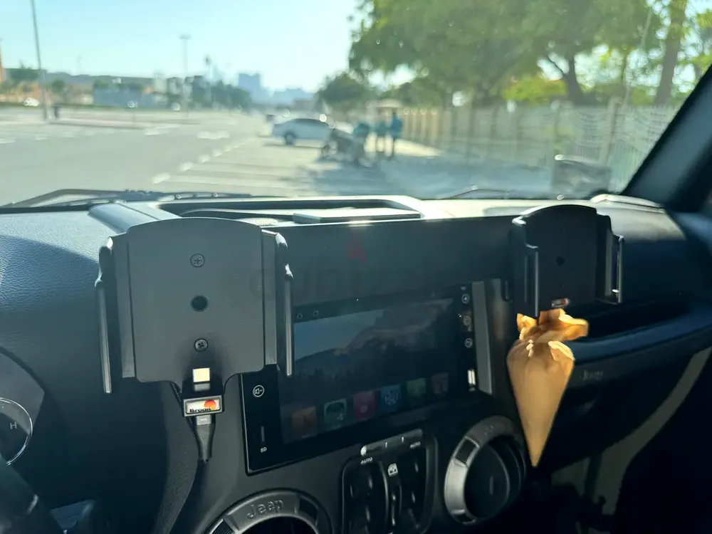 Jeep Wrangler GCC Full Service History with Alfuttaim - Image 7