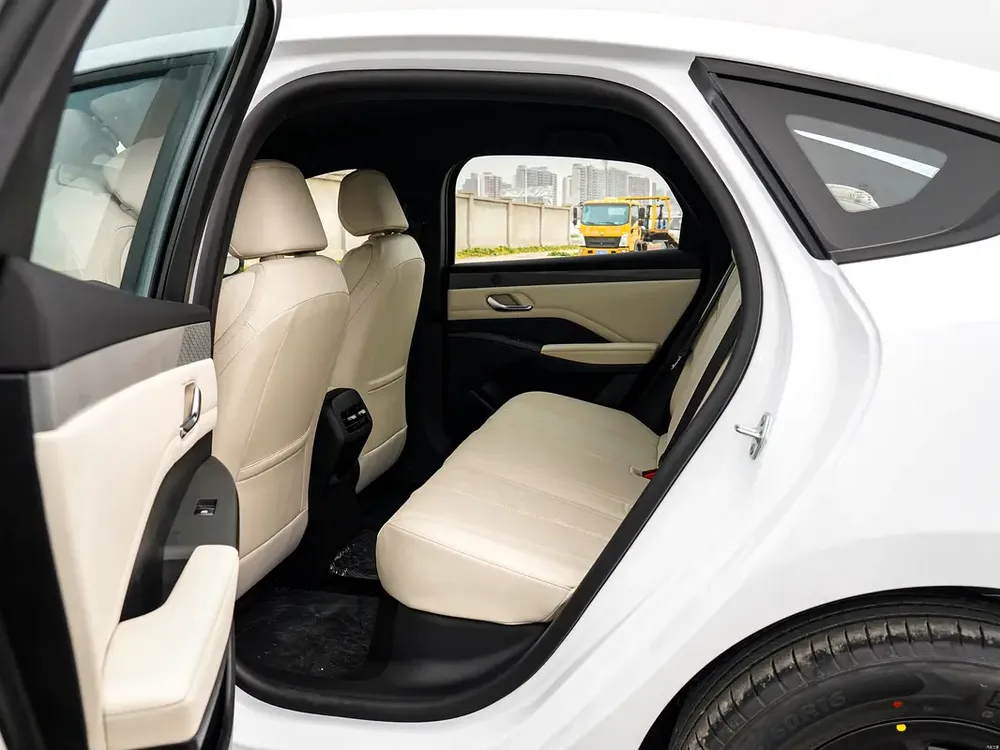 55KM Intelligent Drive Leading Model - Image 18