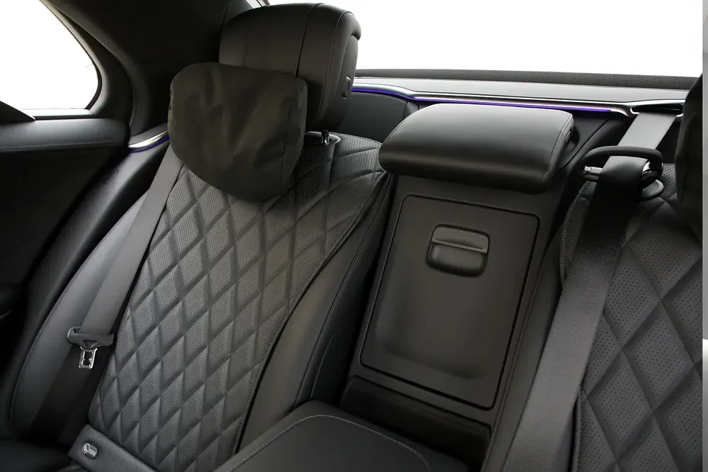 Mercedes-Benz S-Class S 450 4MATIC 2025 - Korean Specs - Brand New! - Image 16